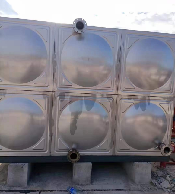 甘南组合式不锈钢水箱，玻璃钢水箱的替代品，不锈钢冲压板组合水箱
